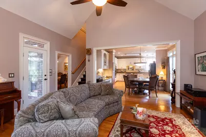 8731 Oakthorpe Drive, Charlotte, NC 28277 - Photo 15
