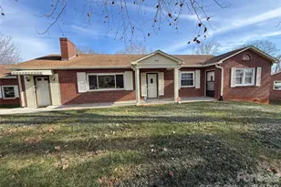 3532 16th St NE, Hickory, NC 28601 - Photo 1