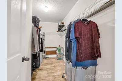 343 E Marshall Ridge Road, Hendersonville, NC 28792 - Photo 17