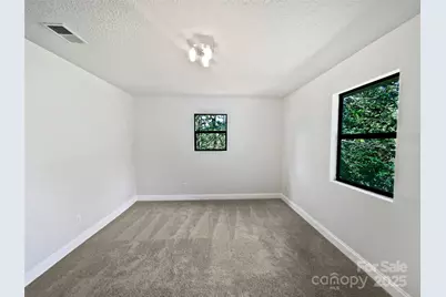 215 J Robinson Parkway, Kings Mountain, NC 28086 - Photo 13