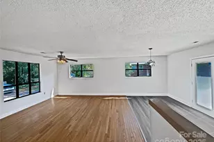 215 J Robinson Pkwy, Kings Mountain, NC 28086 - Photo 7