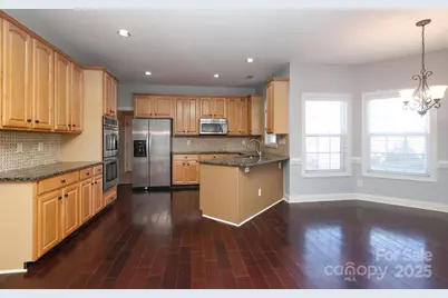 10513 Orchid Hill Lane, Charlotte, NC 28277 - Photo 7