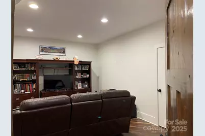 700 Bear Cliff Drive, Nebo, NC 28761 - Photo 37