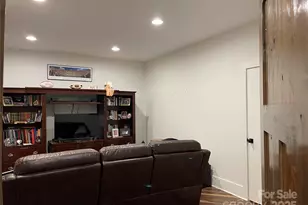 700 Bear Cliff Dr, Nebo, NC 28761 - Photo 37