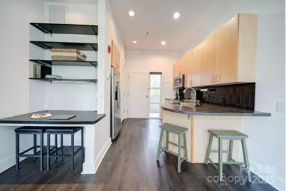 514 W 10th Street #304, Charlotte, NC 28202 - Photo 7