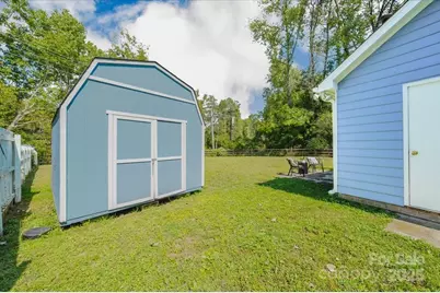 4205 Hounds Run Drive, Matthews, NC 28105 - Photo 25