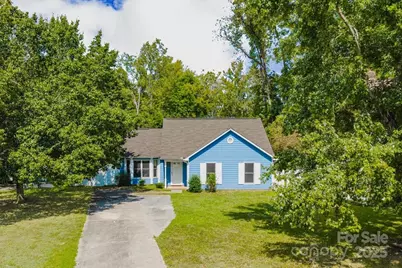 4205 Hounds Run Drive, Matthews, NC 28105 - Photo 1