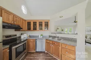 4205 Hounds Run Dr, Matthews, NC 28105 - Photo 13