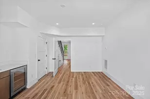 209 & 211 Keswick Ave, Charlotte, NC 28206 - Photo 13