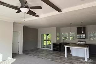 110 Sharon Ln, Connelly Springs, NC 28612 - Photo 3