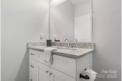 402 2nd Street SW, Hickory, NC 28602 - Photo 17