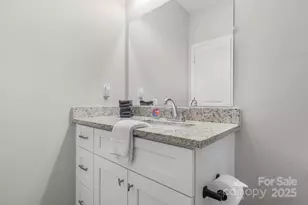 402 2nd St SW, Hickory, NC 28602 - Photo 17