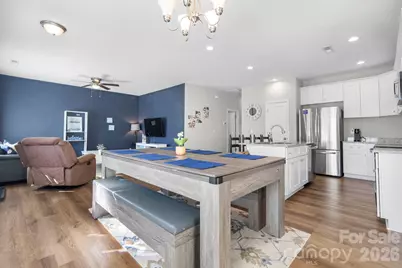 402 2nd Street SW, Hickory, NC 28602 - Photo 9