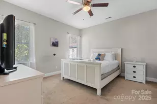 402 2nd St SW, Hickory, NC 28602 - Photo 11