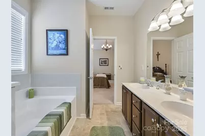 19 Pamlico Road, Fletcher, NC 28732 - Photo 17