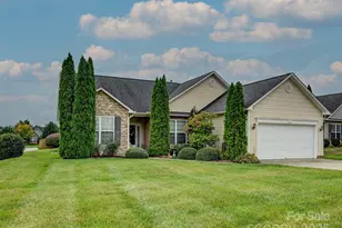 19 Pamlico Rd, Fletcher, NC 28732 - Photo 1