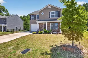 219 Berrybeth Cir, China Grove, NC 28023 - Photo 3