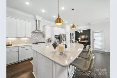 10026 Wayfair Meadow Court, Charlotte, NC 28277 - Photo 7