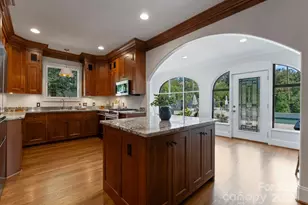 1619 Providence Rd, Charlotte, NC 28207 - Photo 7