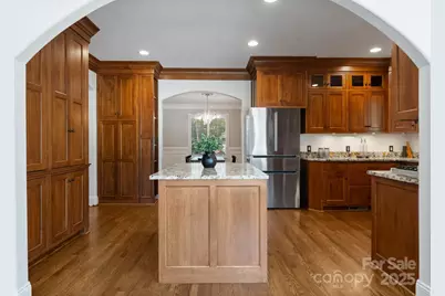 1619 Providence Road, Charlotte, NC 28207 - Photo 9