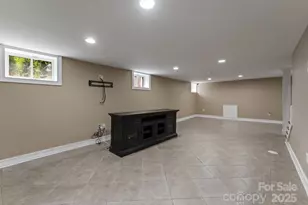 1619 Providence Rd, Charlotte, NC 28207 - Photo 29