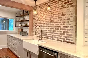 3108 Barnhill Dr, Charlotte, NC 28205 - Photo 13