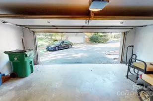 4025 Woodfox Dr, Charlotte, NC 28277 - Photo 37