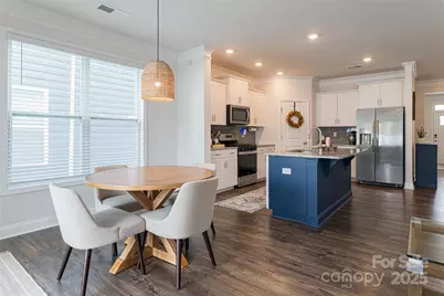 101 Fox Cove Road, Hendersonville, NC 28792 - Photo 7