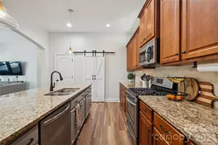 1021 Hercules Dr, Indian Trail, NC 28079 - Photo 5