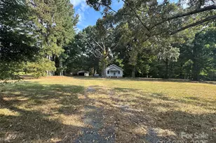 2809 James Hamilton Rd, Monroe, NC 28110 - Photo 1