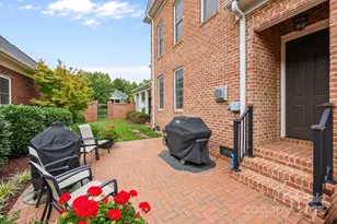 6115 Village Dr NW, Concord, NC 28027 - Photo 7