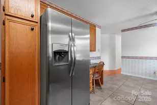 5136 Olde School Dr, Hickory, NC 28602 - Photo 13