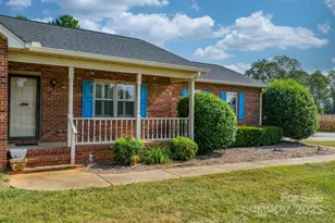 5136 Olde School Dr, Hickory, NC 28602 - Photo 31