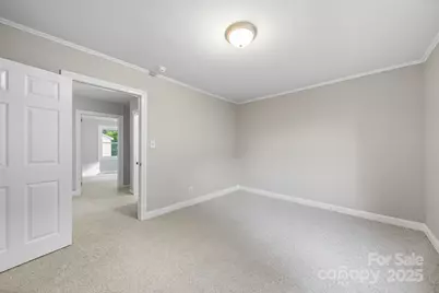 304 S Vine Street, Gastonia, NC 28052 - Photo 15