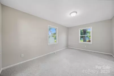 304 S Vine Street, Gastonia, NC 28052 - Photo 17