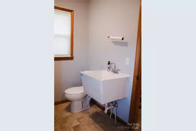 1086 Carters Ridge Road, Spruce Pine, NC 28777 - Photo 33