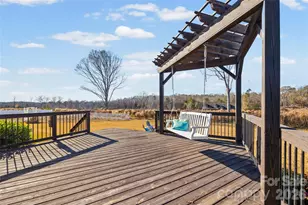 310 Clarendon Estates Dr, Clover, SC 29710 - Photo 5
