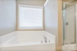 13834 Riding Hill Ave, Charlotte, NC 28213 - Photo 39