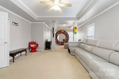 13834 Riding Hill Avenue, Charlotte, NC 28213 - Photo 35