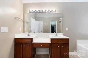 13834 Riding Hill Ave, Charlotte, NC 28213 - Photo 41