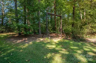 741 Sunridge Dr, Lincolnton, NC 28092 - Photo 37