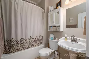 741 Sunridge Dr, Lincolnton, NC 28092 - Photo 21