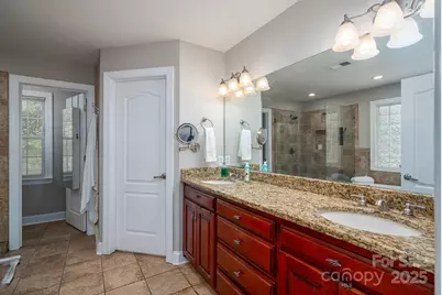 741 Sunridge Drive, Lincolnton, NC 28092 - Photo 25