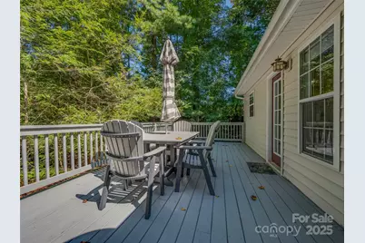 15 Wexford Drive, Hendersonville, NC 28791 - Photo 9