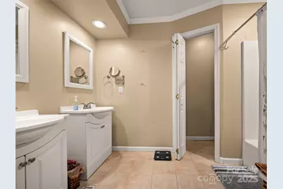 15 Wexford Drive, Hendersonville, NC 28791 - Photo 25