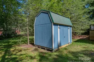 15 Wexford Dr, Hendersonville, NC 28791 - Photo 5