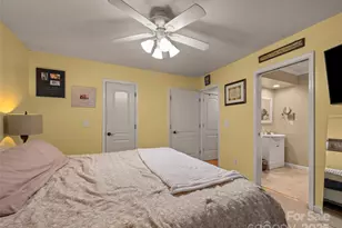 15 Wexford Dr, Hendersonville, NC 28791 - Photo 27