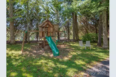 15 Wexford Drive, Hendersonville, NC 28791 - Photo 7