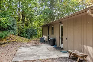 158 Dover Ln, Spruce Pine, NC 28777 - Photo 15