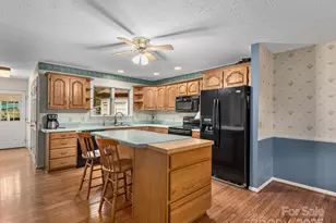 19 Bakers Acres Ln, Leicester, NC 28748 - Photo 9